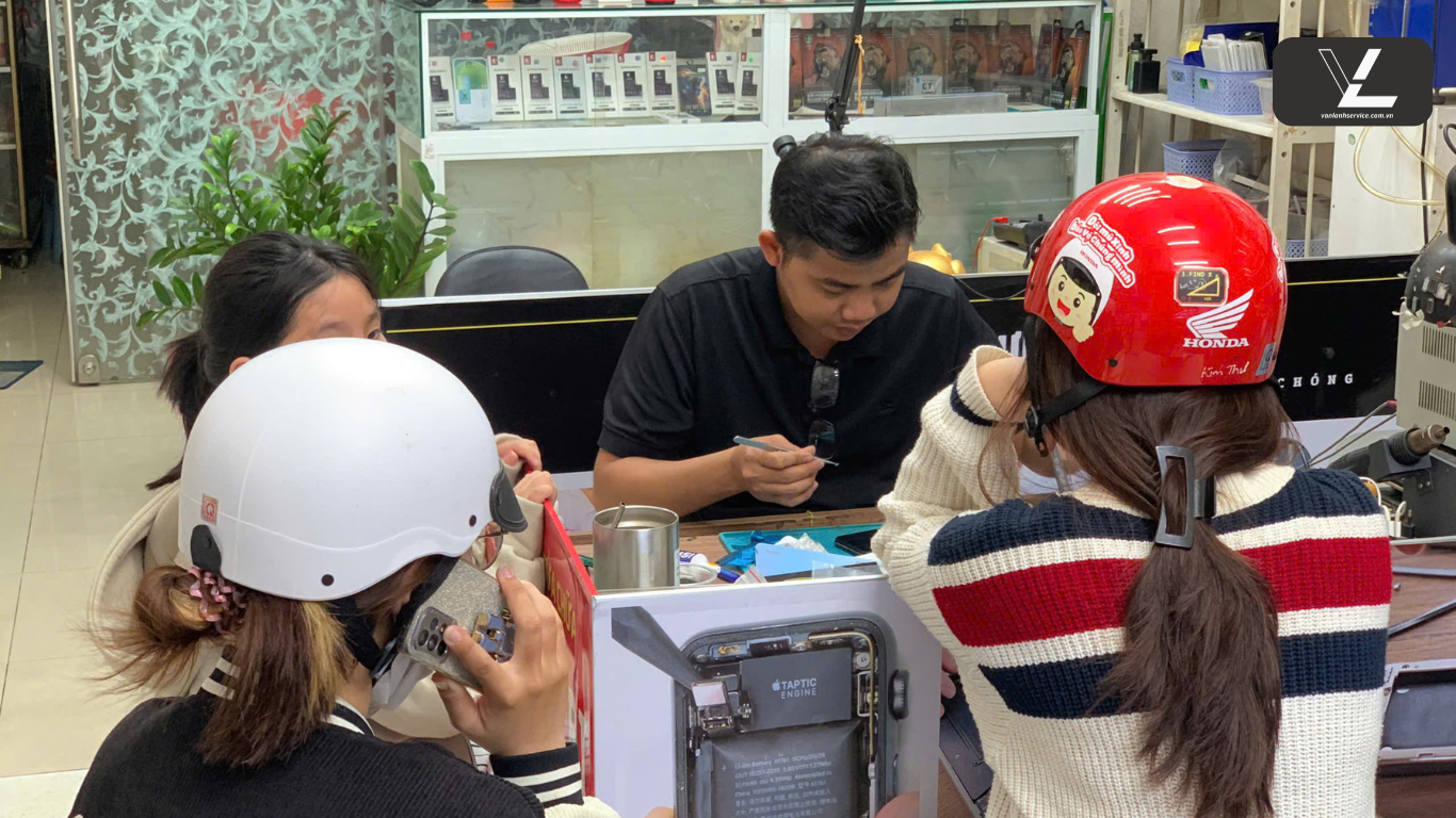 thay pin samsung bao nhiêu tiền