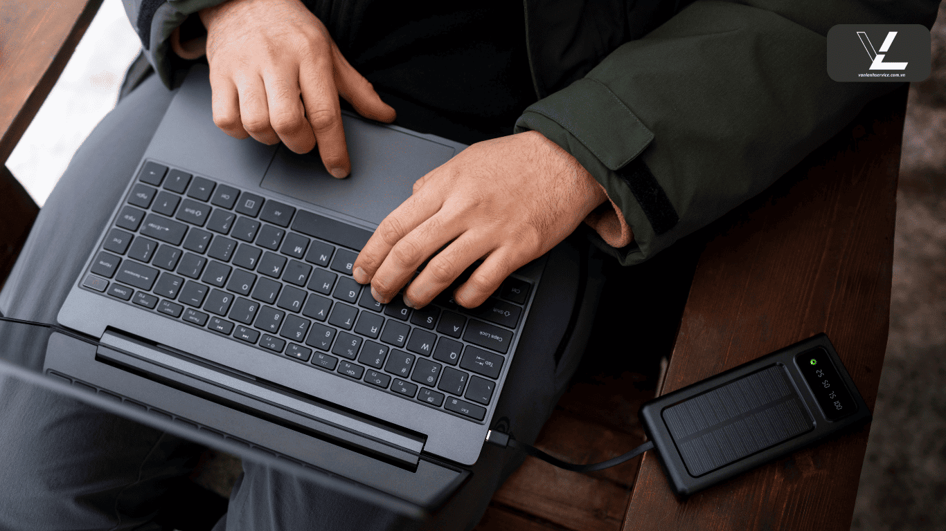 bàn phím laptop bị đơ một số nút
