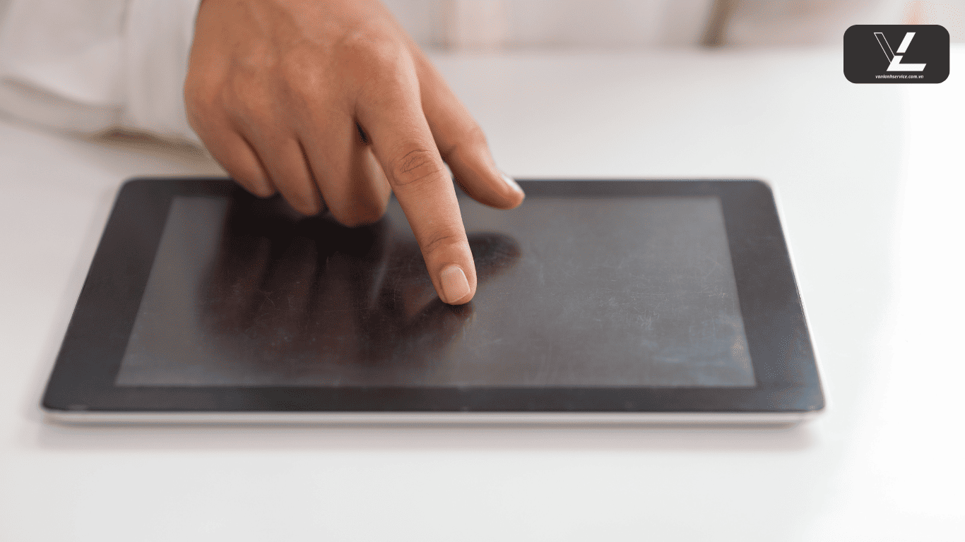 ipad bị tắt nguồn không mở lên được