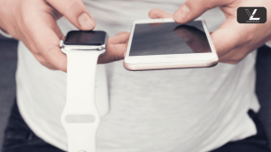 cách kết nối apple watch với iphone khác